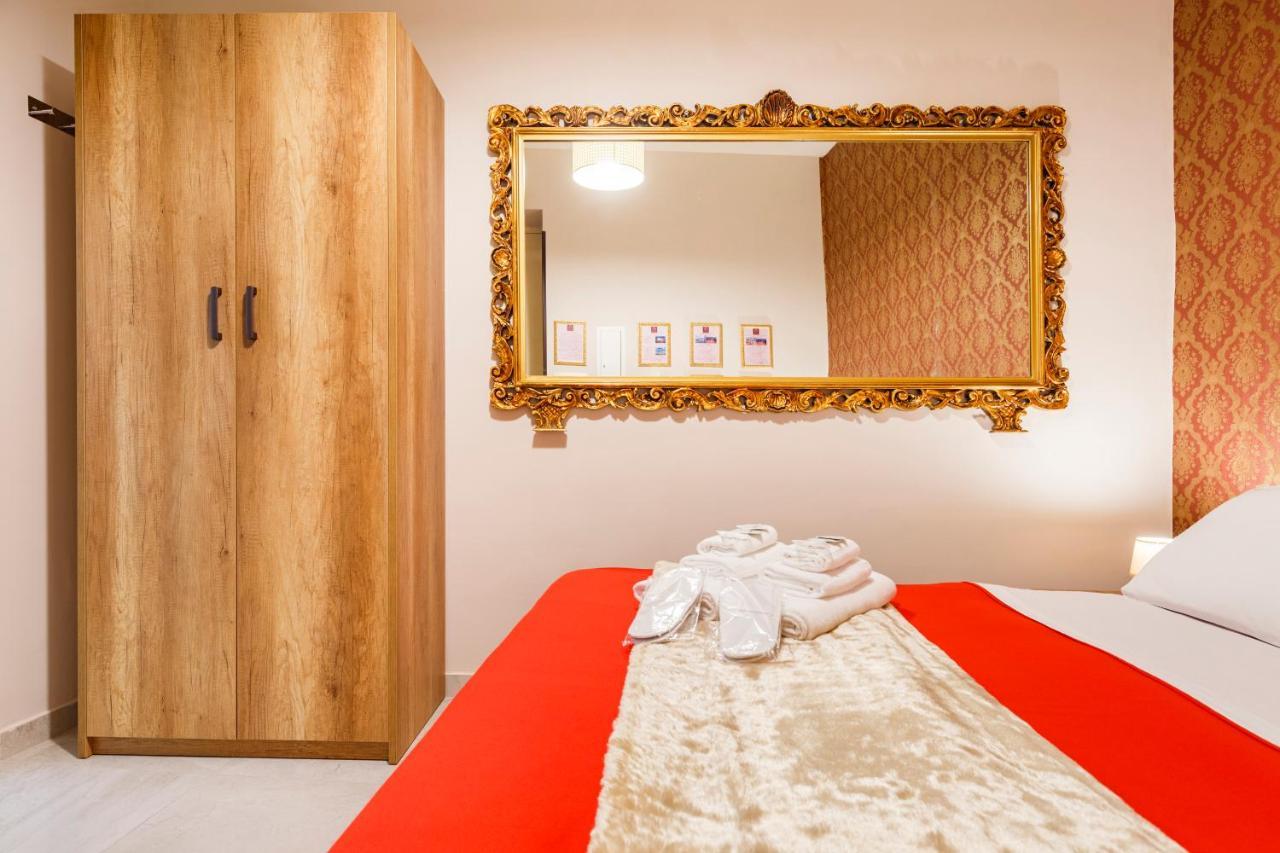 Spinacorona Room Neapol Exteriér fotografie